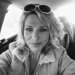 Meet your Posher, Alicia